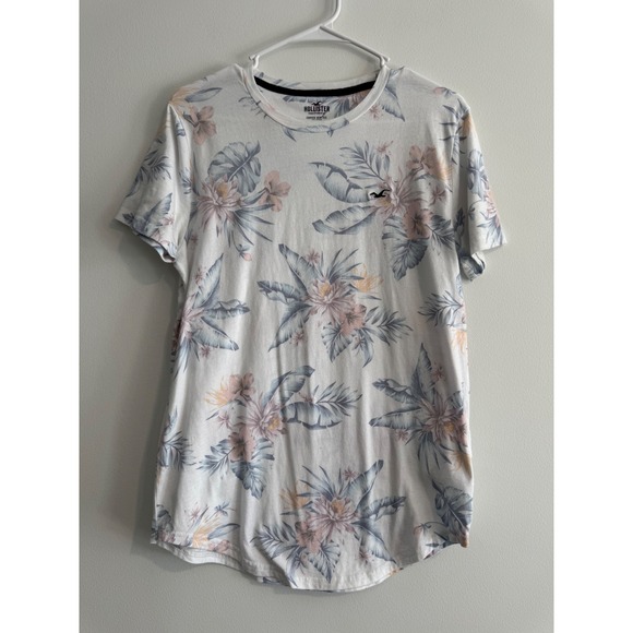 Hollister Other - Hollister Curved Hem Tee Mens Small White cotton Tropical Floral Print Aloha
